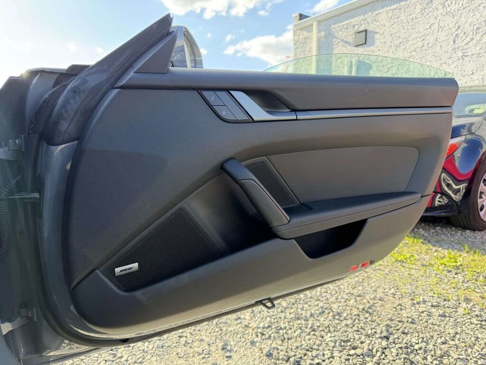 2024 Porsche 992 Carrera - Image 13 of 27