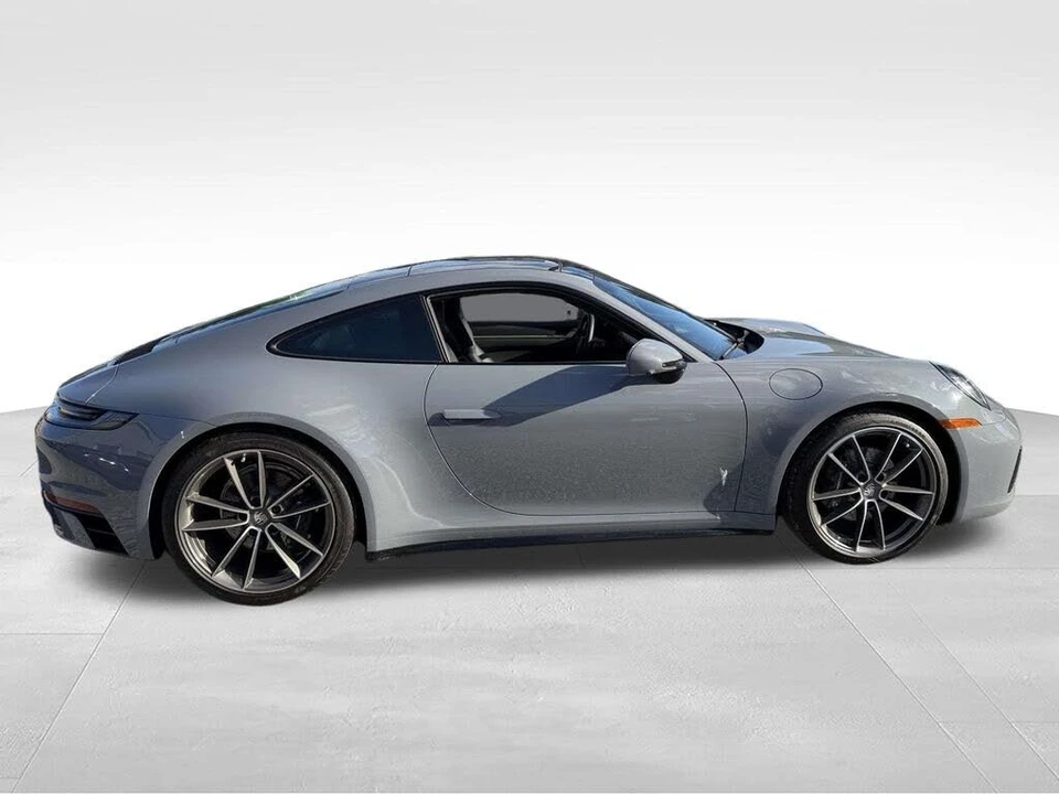 2024 Porsche 992 Carrera - Image 9 of 27