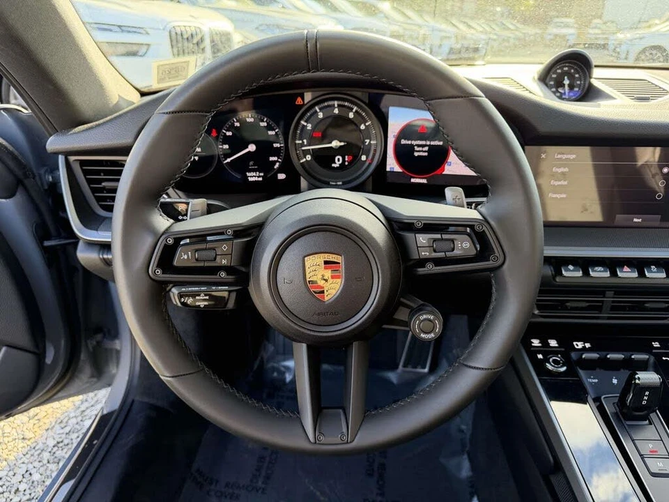 2024 Porsche 992 Carrera - Image 18 of 27