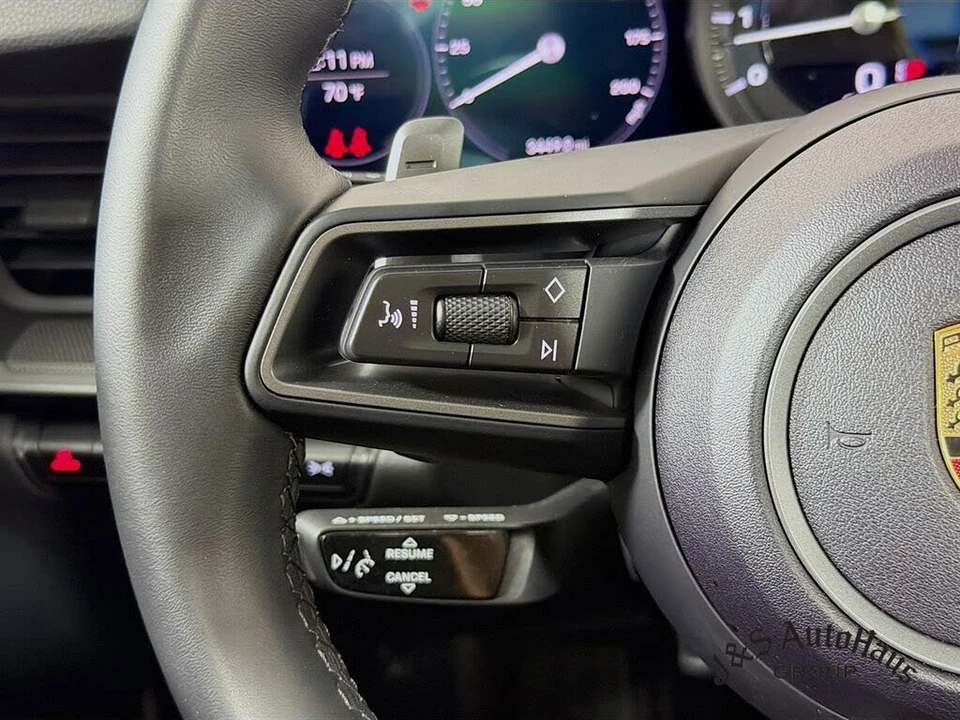 2024 Porsche 992 Carrera - Image 13 of 31