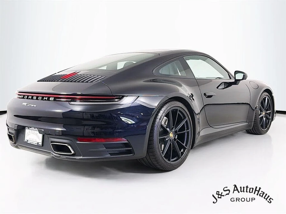 2024 Porsche 992 Carrera - Image 7 of 31