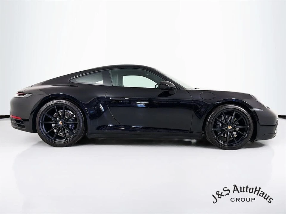 2024 Porsche 992 Carrera - Image 8 of 31