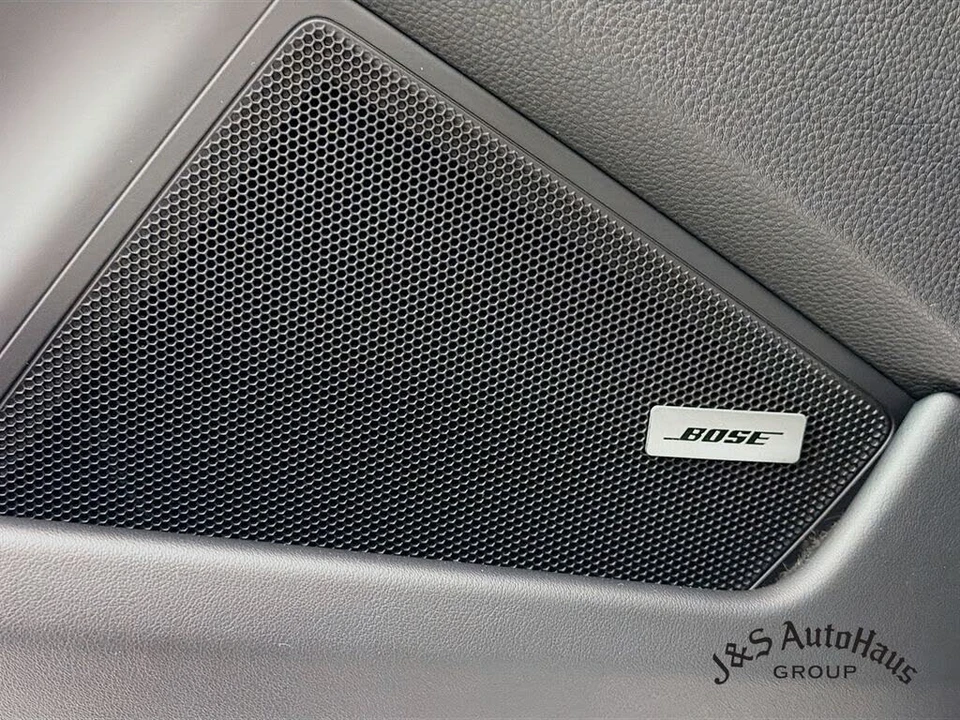 2024 Porsche 992 Carrera - Image 24 of 31