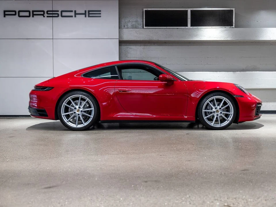 2024 Porsche 992 Carrera - Image 9 of 31