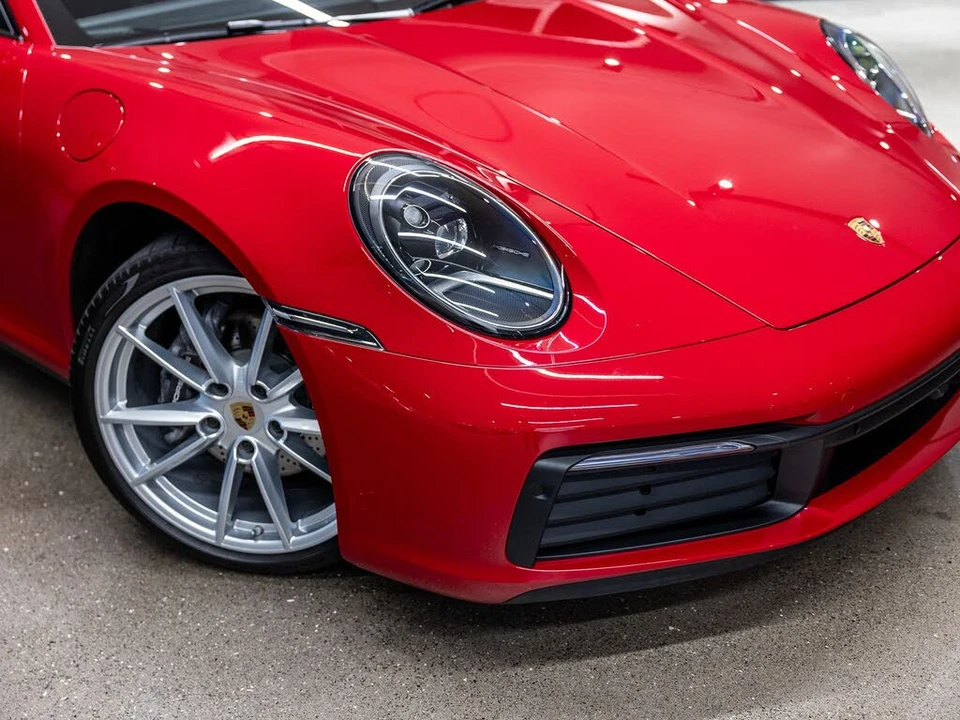 2024 Porsche 992 Carrera - Image 17 of 31