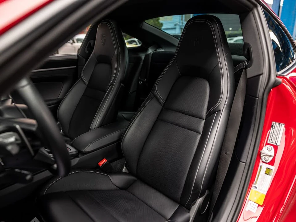 2024 Porsche 992 Carrera - Image 5 of 31
