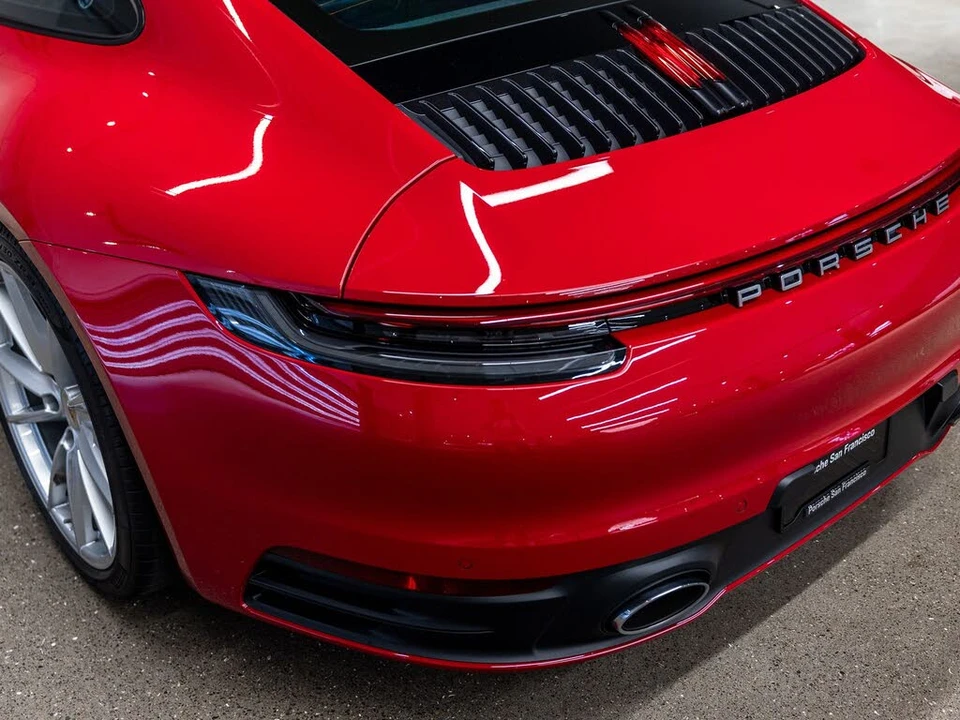 2024 Porsche 992 Carrera - Image 22 of 31