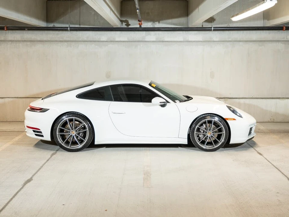 2024 Porsche 992 Carrera - Image 9 of 25