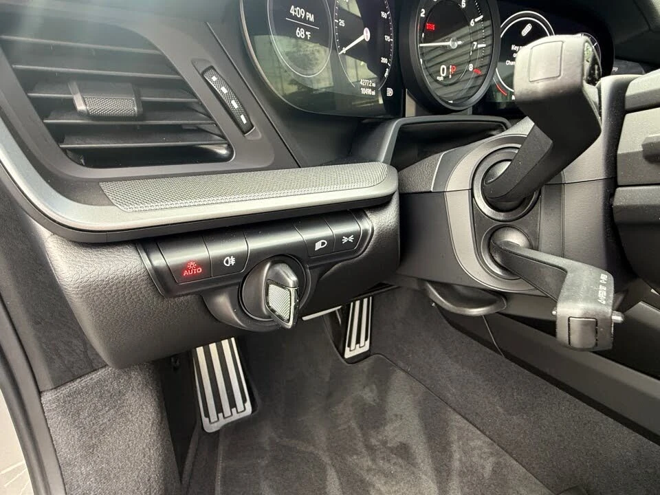 2024 Porsche 992 Carrera - Image 23 of 25