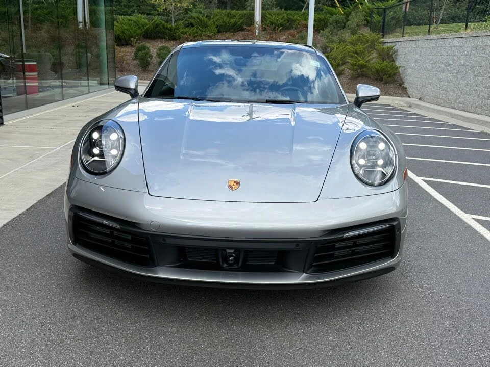 2024 Porsche 992 Carrera - Image 10 of 25