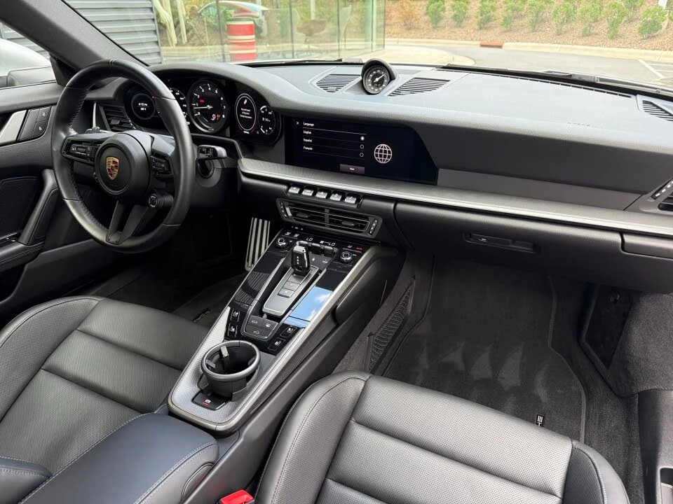 2024 Porsche 992 Carrera - Image 18 of 25