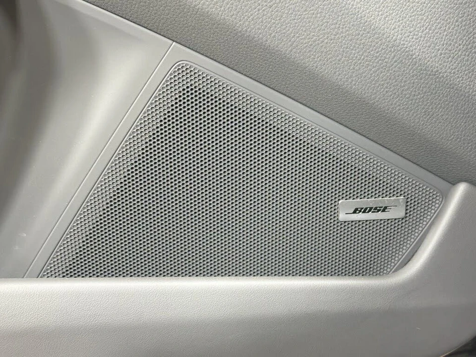 2024 Porsche 992 Carrera - Image 22 of 31