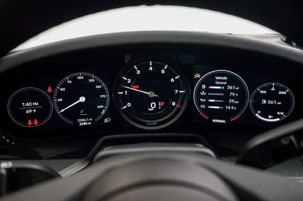 2024 Porsche 992 Carrera - Image 27 of 31