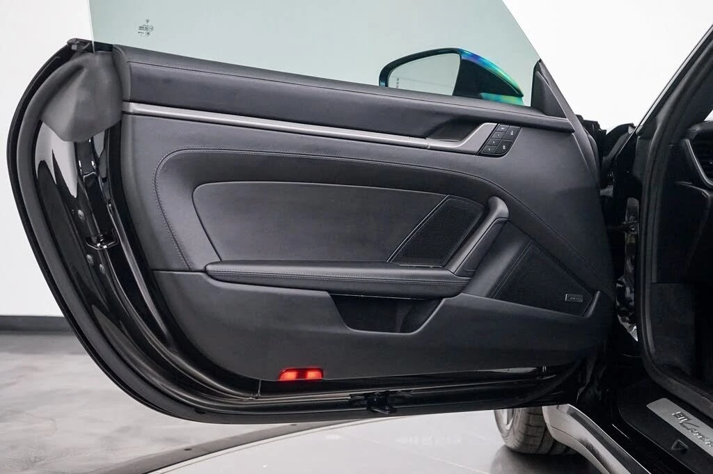 2024 Porsche 992 Carrera - Image 25 of 31