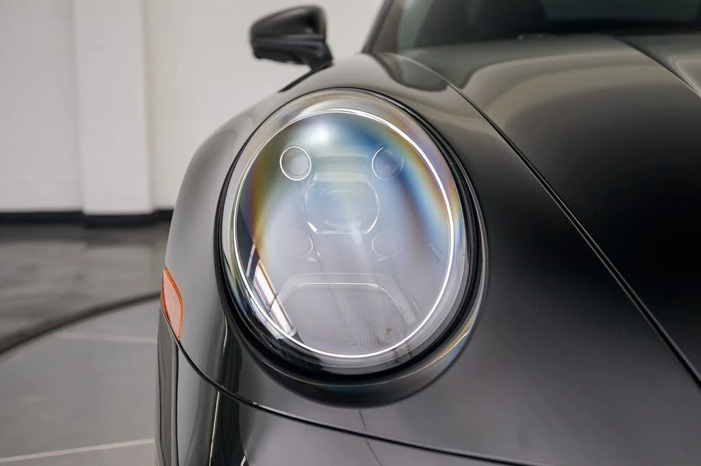 2024 Porsche 992 Carrera - Image 9 of 31