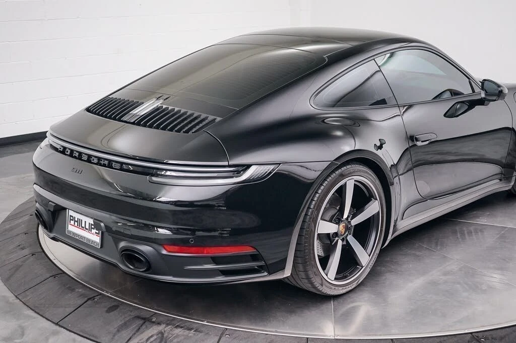 2024 Porsche 992 Carrera - Image 15 of 31