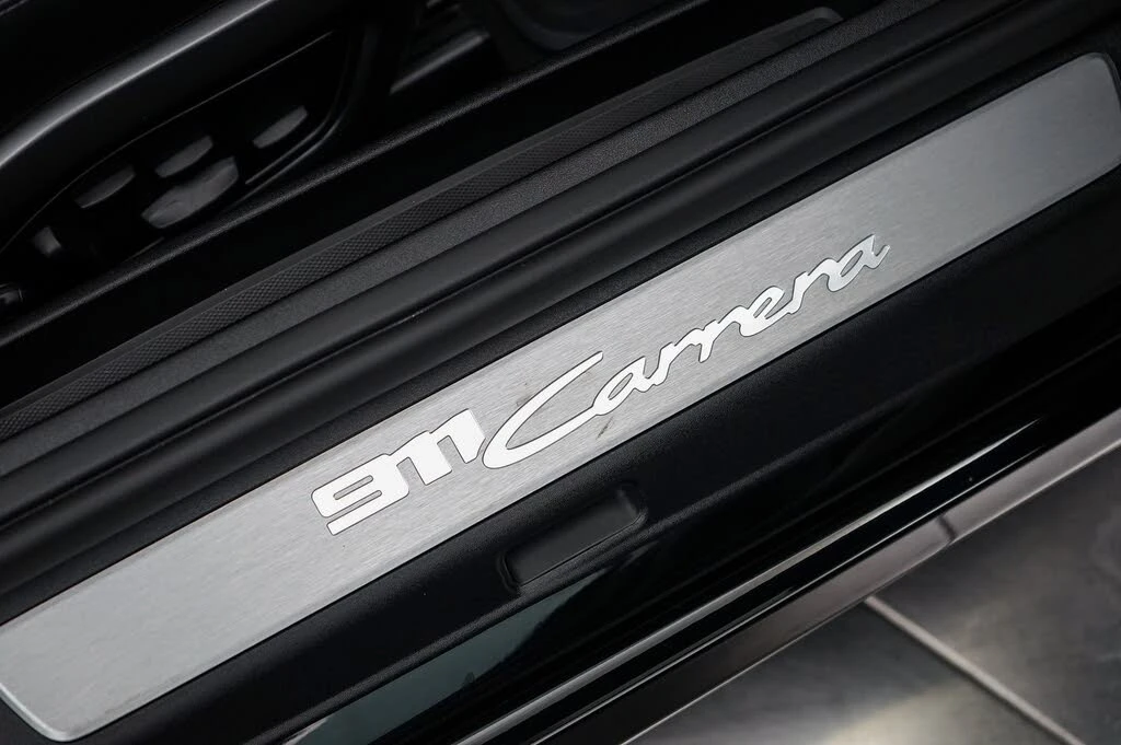 2024 Porsche 992 Carrera - Image 19 of 31