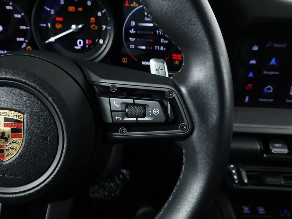 2024 Porsche 992 Carrera - Image 15 of 31