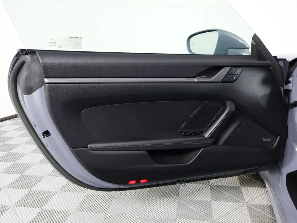 2024 Porsche 992 Carrera - Image 20 of 31