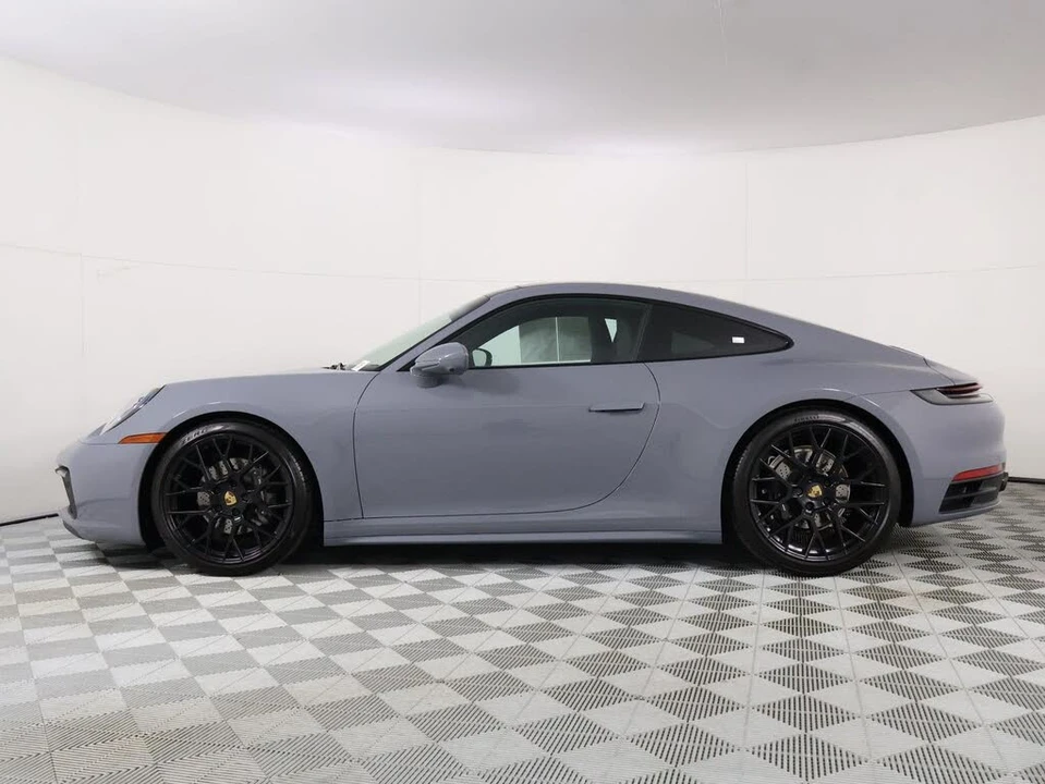 2024 Porsche 992 Carrera - Image 2 of 31