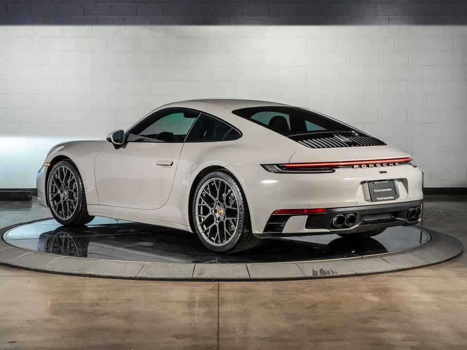 2024 Porsche 992 Carrera - Image 3 of 31