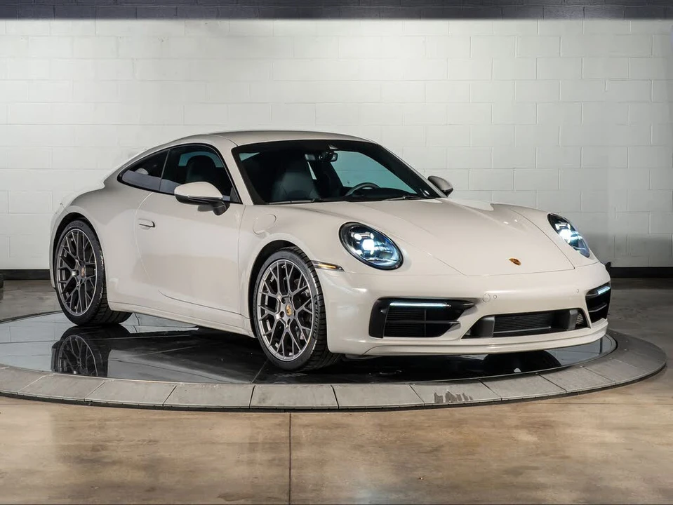 2024 Porsche 992 Carrera - Image 7 of 31