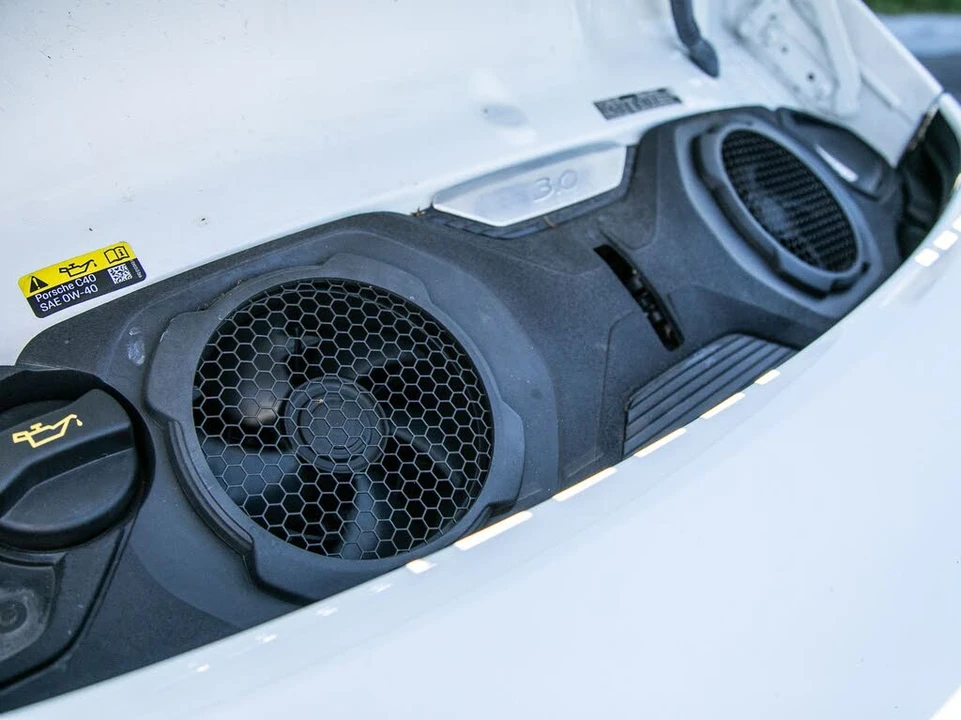 2024 Porsche 992 Carrera - Image 23 of 25