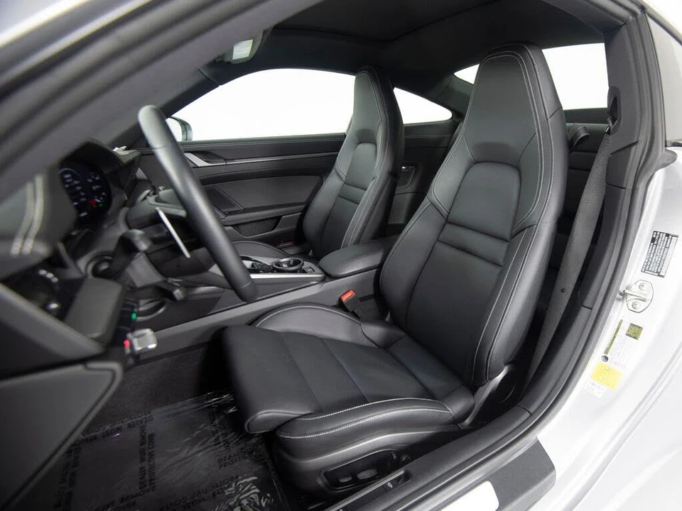 2024 Porsche 992 Carrera - Image 5 of 31
