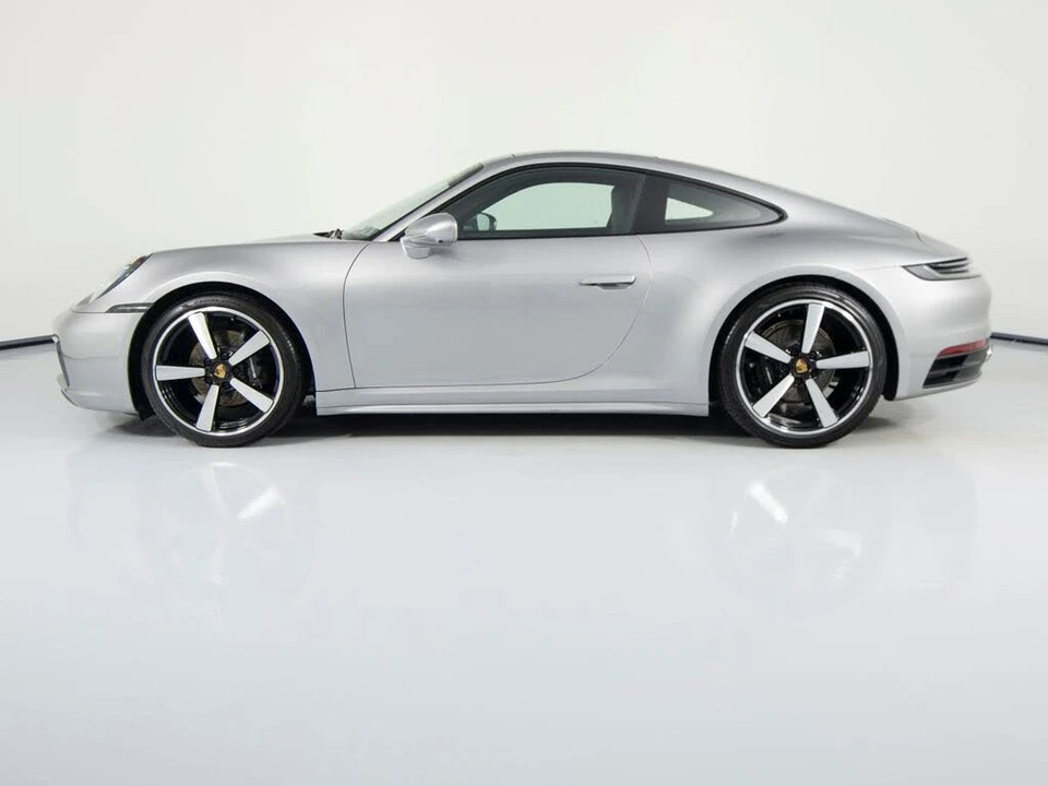 2024 Porsche 992 Carrera - Image 2 of 31