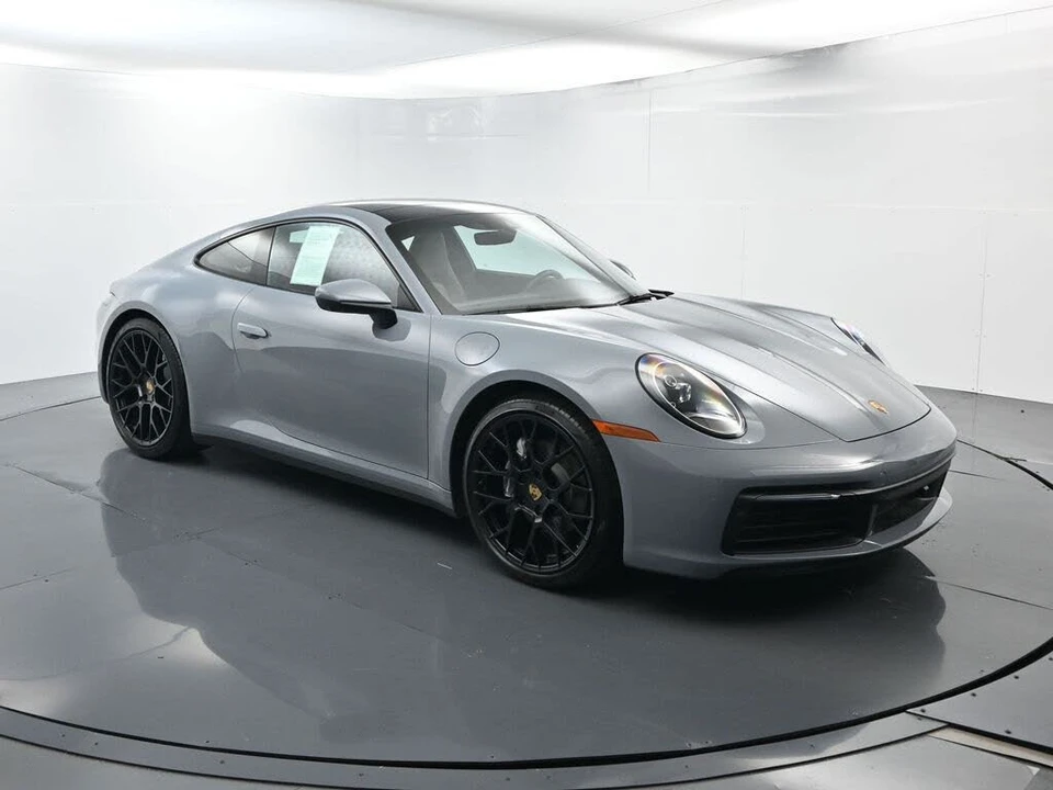 2024 Porsche 992 Carrera - Image 17 of 31