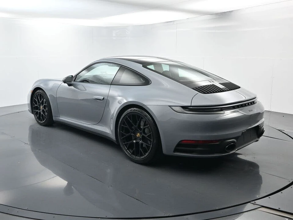 2024 Porsche 992 Carrera - Image 3 of 31