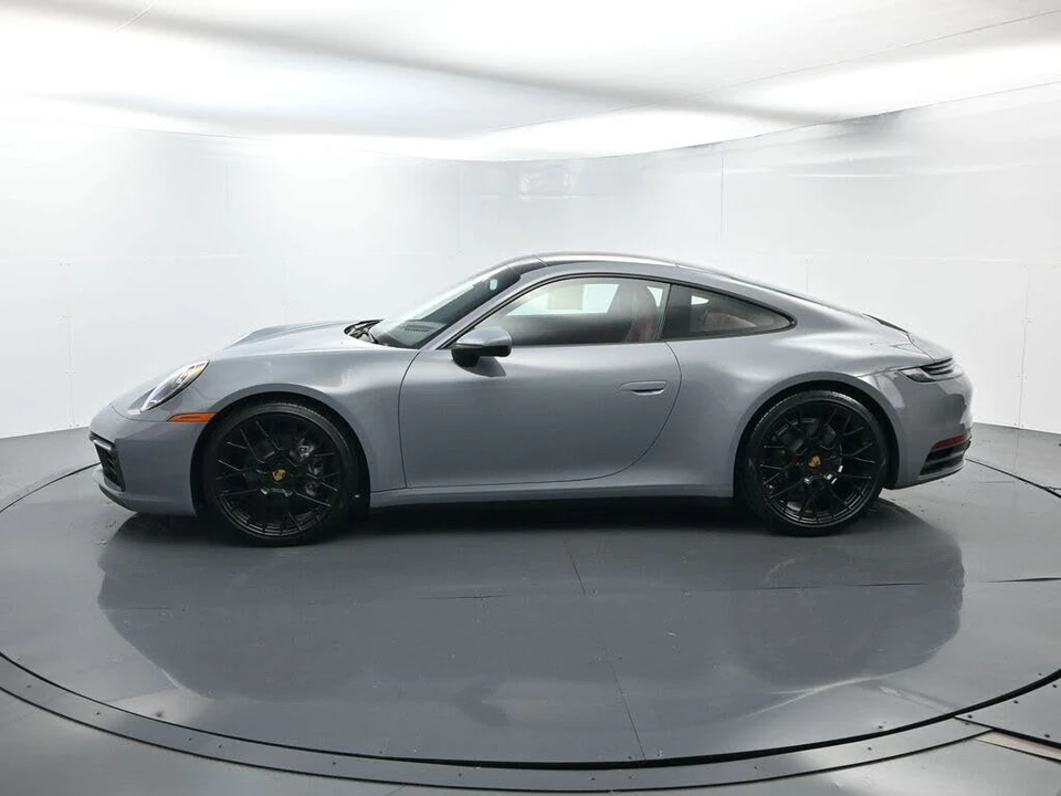 2024 Porsche 992 Carrera - Image 2 of 31