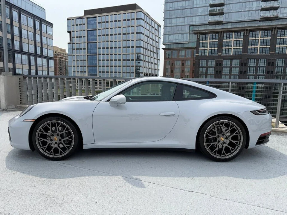 2024 Porsche 992 Carrera - Image 2 of 30