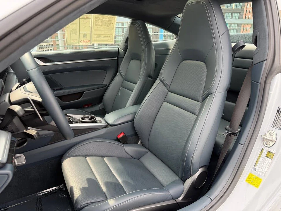 2024 Porsche 992 Carrera - Image 5 of 30