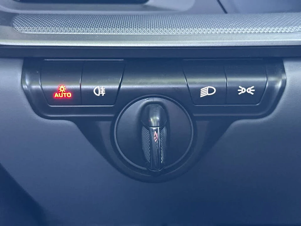 2024 Porsche 992 Carrera - Image 26 of 30