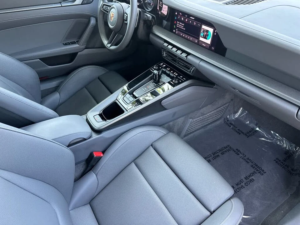 2024 Porsche 992 Carrera - Image 13 of 30