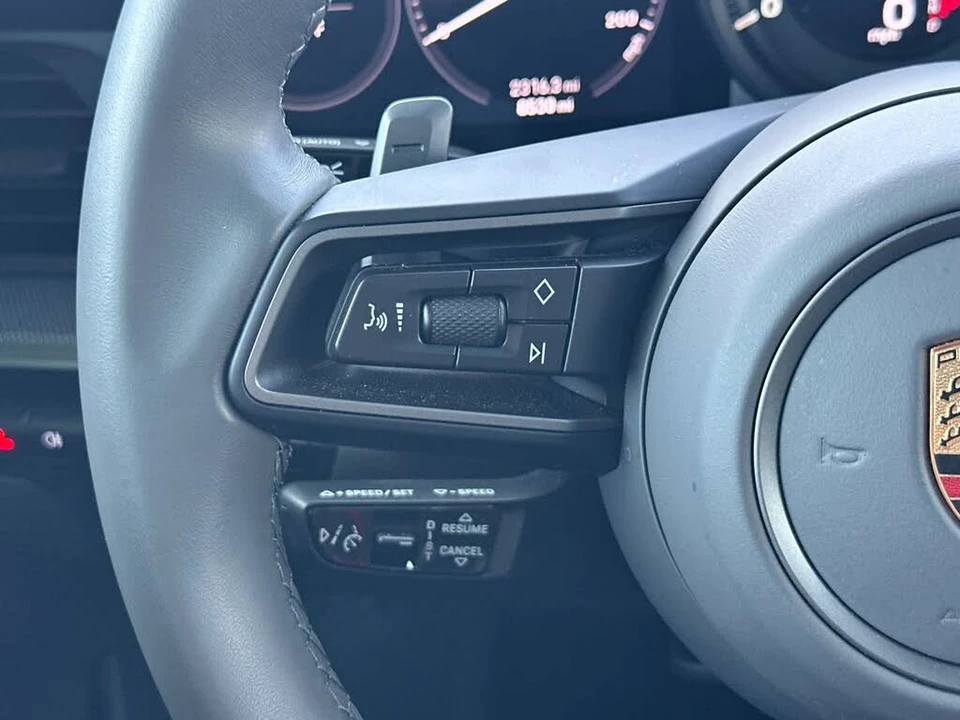 2024 Porsche 992 Carrera - Image 23 of 30