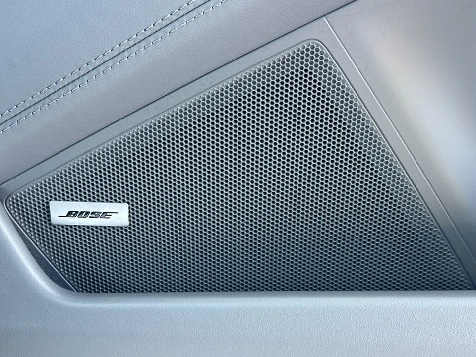 2024 Porsche 992 Carrera - Image 16 of 30