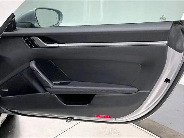 2024 Porsche 992 Carrera - Image 21 of 31