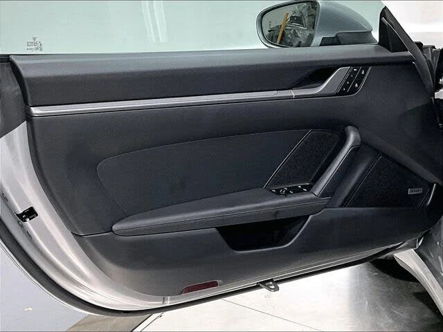2024 Porsche 992 Carrera - Image 20 of 31