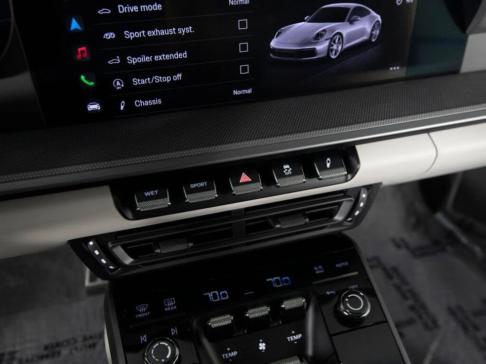 2024 Porsche 992 Carrera - Image 26 of 31