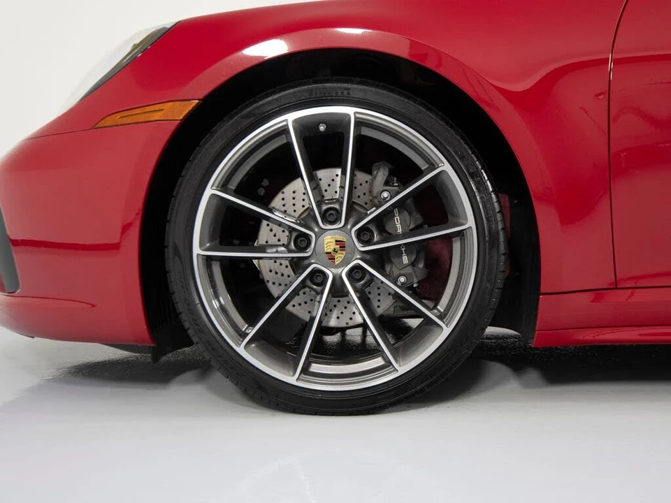 2024 Porsche 992 Carrera - Image 14 of 31