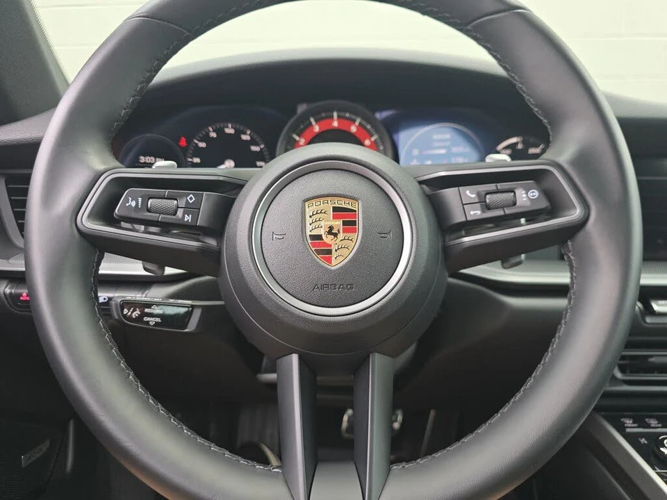 2024 Porsche 992 Carrera - Image 22 of 27