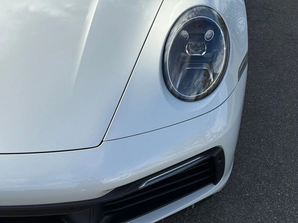 2024 Porsche 992 Carrera - Image 11 of 31