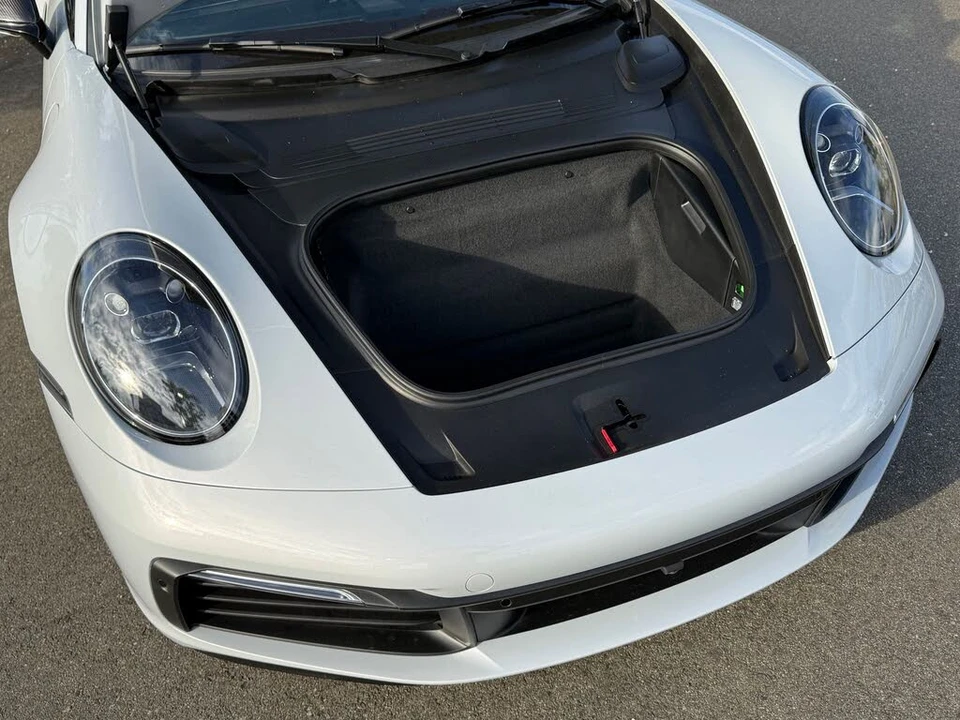 2024 Porsche 992 Carrera - Image 31 of 31