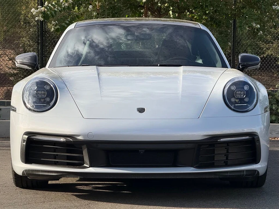 2024 Porsche 992 Carrera - Image 10 of 31