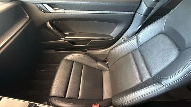 2024 Porsche 992 Carrera - Image 12 of 28