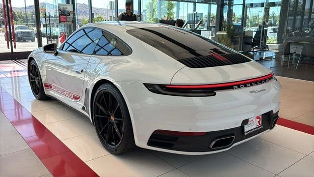 2024 Porsche 992 Carrera - Image 5 of 28