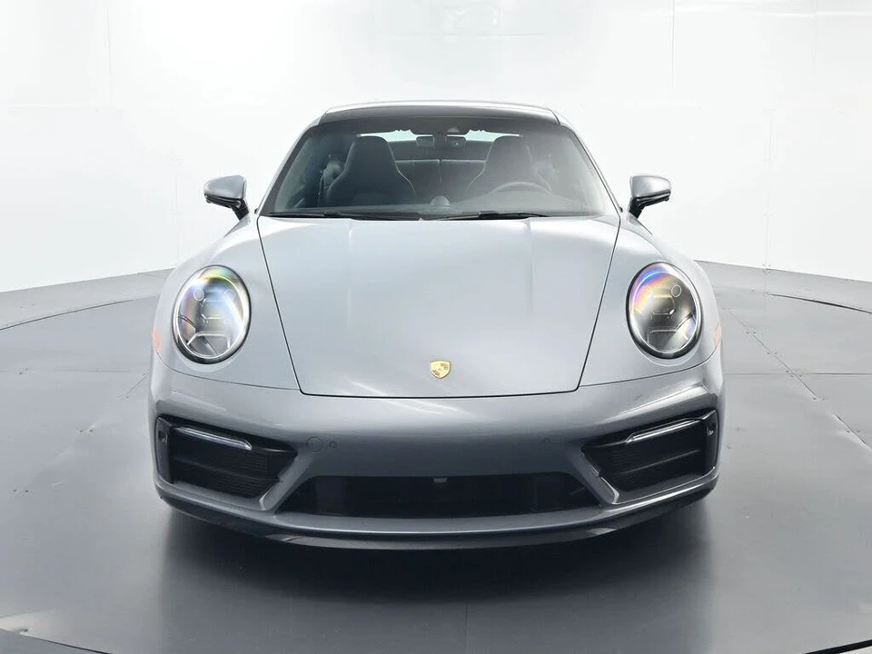 2024 Porsche 992 Carrera - Image 18 of 31
