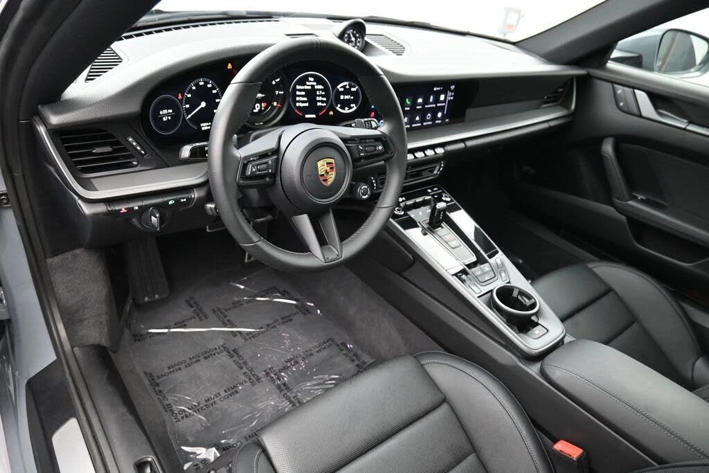 2024 Porsche 992 Carrera - Image 4 of 31